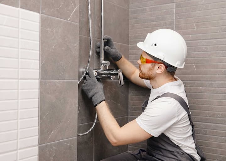 Get quotes for bathroom remodeling in Long Beach, CA bathroom.